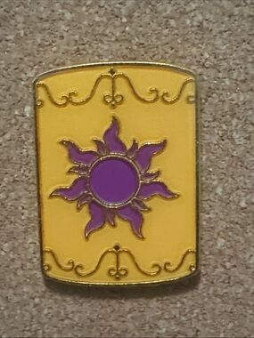 5/$25 Disney Tangled Lantern Pin